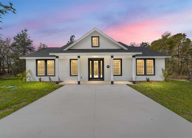 Property at 1570 NE 153rd Ct, Williston, FL 32696, 3 beds, 2 baths