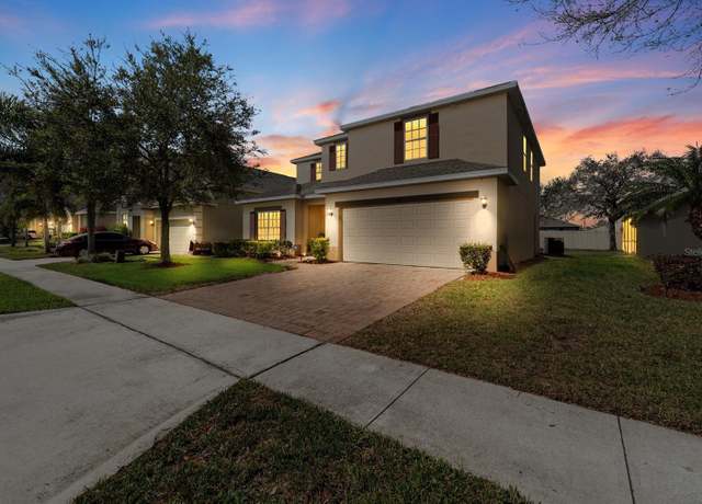 Property at 754 Andalusia Loop, Davenport, FL 33837, 5 beds, 3.5 baths