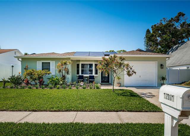 Property at 12901 129th Ave, Largo, FL 33774, 3 beds, 2 baths