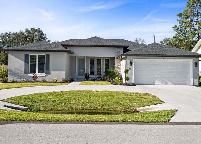 Property at 4 Seabee Ct, Palm Coast, FL 32164, 4 beds, 2 baths