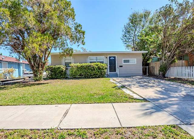 Property at 1542 39 St S, St Petersburg, FL 33711, 4 beds, 1 bath