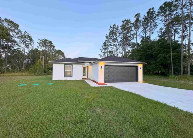 Property at 14 Fir Trail Way, Ocala, FL 34472, 3 beds, 2 baths