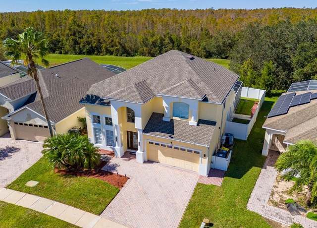 Property at 1740 N Hampton Dr, Davenport, FL 33897, 5 beds, 3 baths