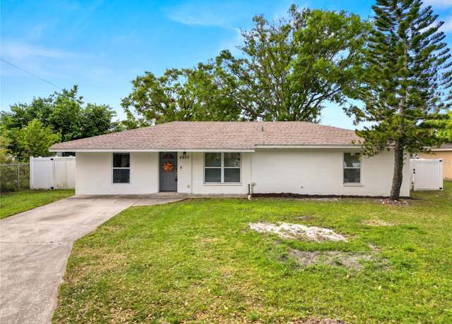 Property at 2937 Delrose Dr N, Lakeland, FL 33805, 3 beds, 2 baths