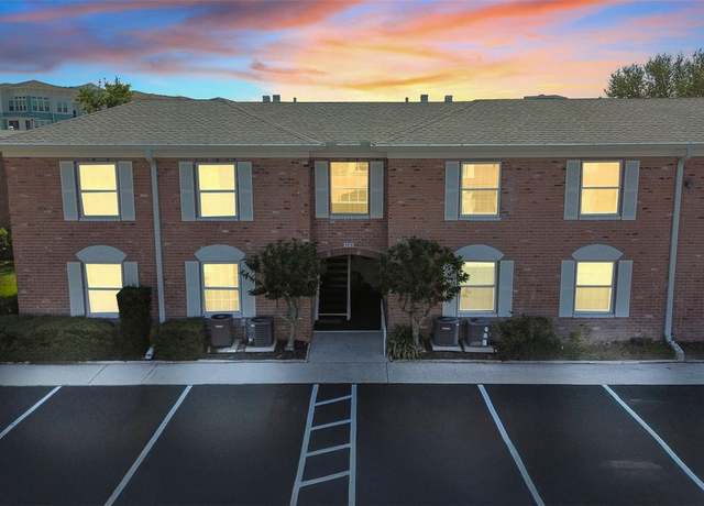 Property at 3970 37th St S #14, St Petersburg, FL 33711, 2 beds, 2 baths