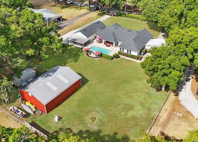 Property at 5865 Ross Creek Rd, Lakeland, FL 33810, 4 beds, 3.5 baths