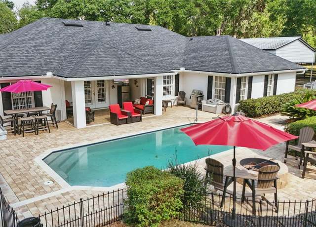 Property at 5865 Ross Creek Rd, Lakeland, FL 33810, 4 beds, 3.5 baths