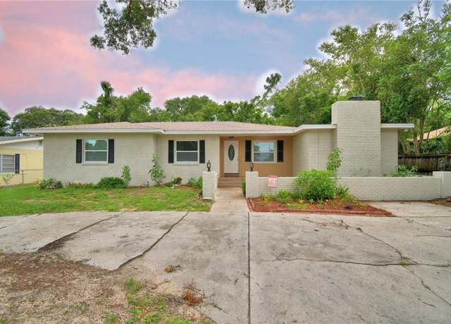 Property at 1919 19th St NW, Winter Haven, FL 33881, 3 beds, 2 baths