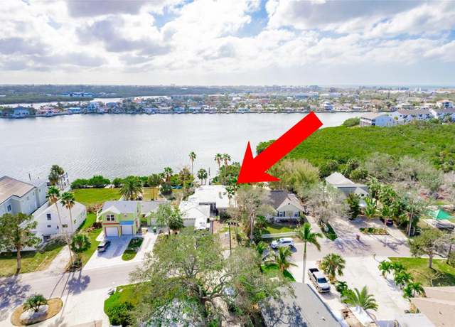 Property at 307 10th Ave, Indian Rocks Beach, FL 33785, 2 beds, 1 bath