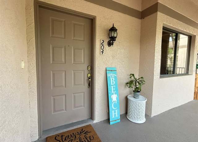 Property at 3044 Red Oak Ct #204, Palm Harbor, FL 34684, 2 beds, 2 baths