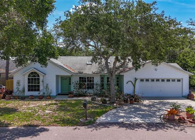 Property at 5323 73rd St N, St Petersburg, FL 33709, 3 beds, 2 baths
