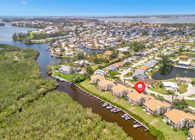 Property at 8710 54th Ave W #8710, Bradenton, FL 34210, 2 beds, 2 baths