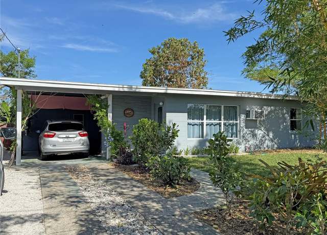Property at 107 Dunn Dr NE, Port Charlotte, FL 33952, 3 beds, 2 baths