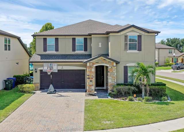 Property at 1641 Regal River Cir, Ocoee, FL 34761, 4 beds, 3.5 baths