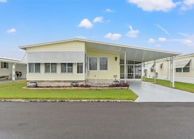 Property at 2018 Hilo Dr, Holiday, FL 34691, 2 beds, 2 baths