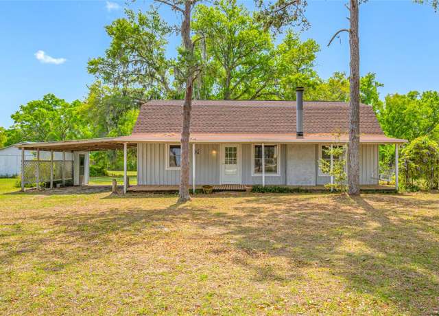 Property at 8671 S Vision Cir, Inverness, FL 34452, 3 beds, 2 baths