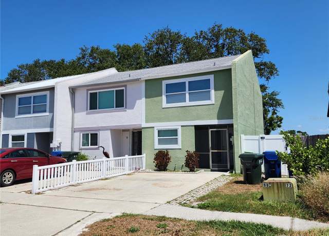 Property at 2751 S Pines Dr #10, Largo, FL 33771, 2 beds, 1.5 baths