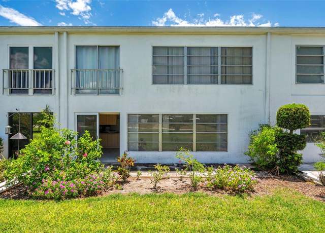 Property at 1655 S Highland Ave Unit D140, Clearwater, FL 33756, 1 bed, 1.5 baths