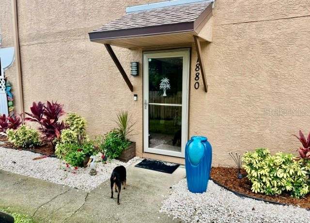 Property at 1880 Clearbrooke Dr, Clearwater, FL 33760, 3 beds, 2.5 baths