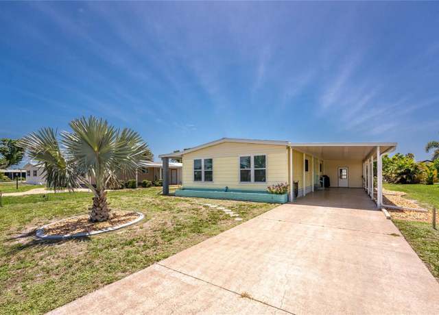 Property at 6293 Sparrow Ln, Englewood, FL 34224, 2 beds, 2 baths