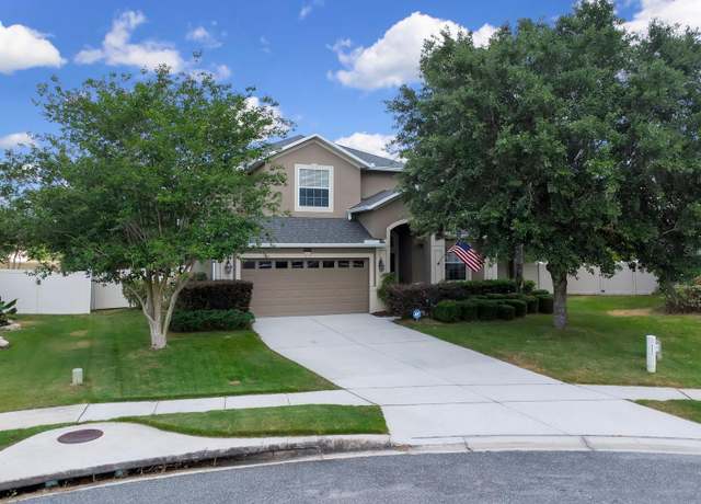Property at 23520 San Sebastian Ct, Sorrento, FL 32776, 5 beds, 3 baths