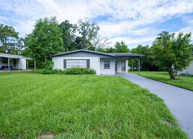 Property at 6 N Washington St, Beverly Hills, FL 34465, 2 beds, 1 bath