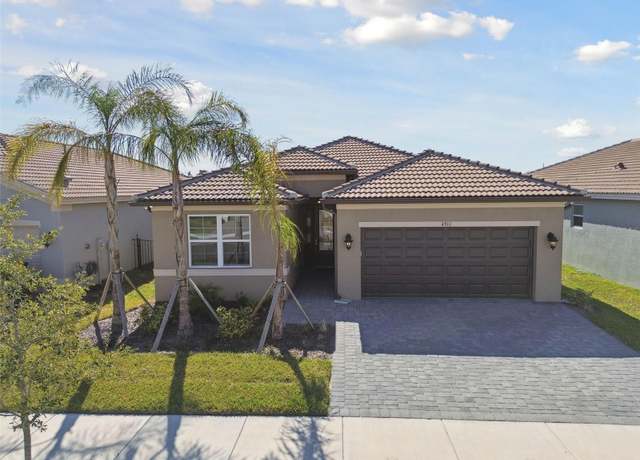Property at 4911 Sienna Isles Ave, Wimauma, FL 33598, 3 beds, 3 baths