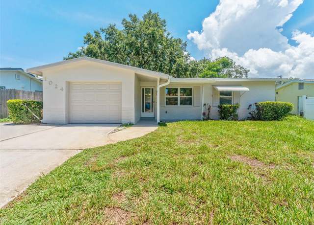 Property at 1024 San Marco Dr, Largo, FL 33770, 2 beds, 1 bath