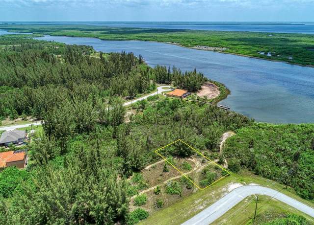 Property at 15286 Ingraham Blvd, Port Charlotte, FL 33981