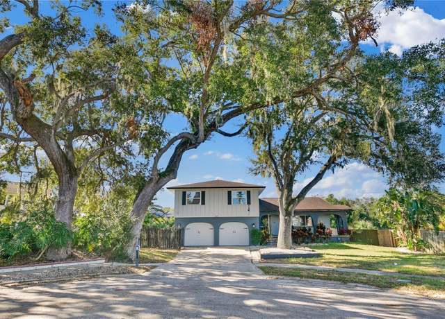 Property at 2648 Hemlock Ct, Titusville, FL 32780, 4 beds, 2.5 baths