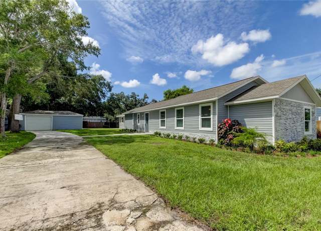 Property at 911 8th Ave SW, Largo, FL 33770, 4 beds, 2 baths