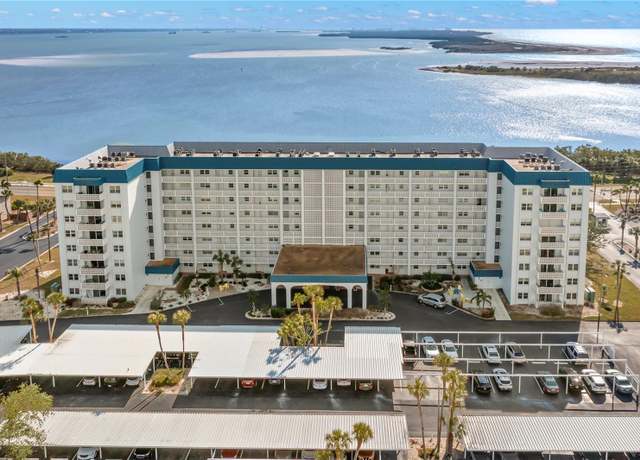 Property at 7 Elgin Pl #208, Dunedin, FL 34698, 2 beds, 1 bath