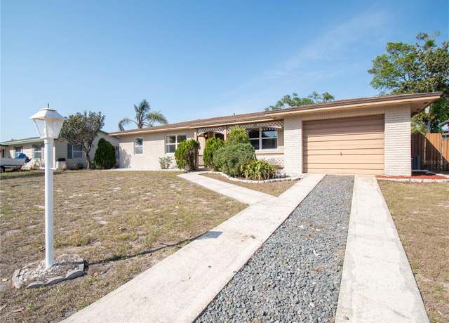 Property at 6251 Danbury St, Spring Hill, FL 34606, 3 beds, 2 baths
