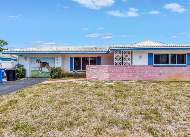 Property at 1301 62nd Ter S, St Petersburg, FL 33705, 3 beds, 2 baths