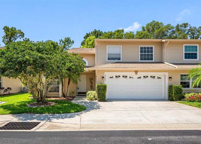 Property at 8980 Antigua Dr, Seminole, FL 33777, 3 beds, 2.5 baths