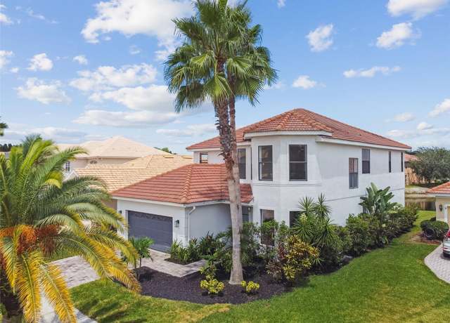 Property at 18005 Malakai Isle Dr, Tampa, FL 33647, 4 beds, 3.5 baths