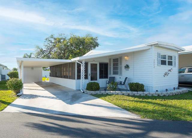 Property at 2042 Detroiter St, Sarasota, FL 34231, 2 beds, 1 bath