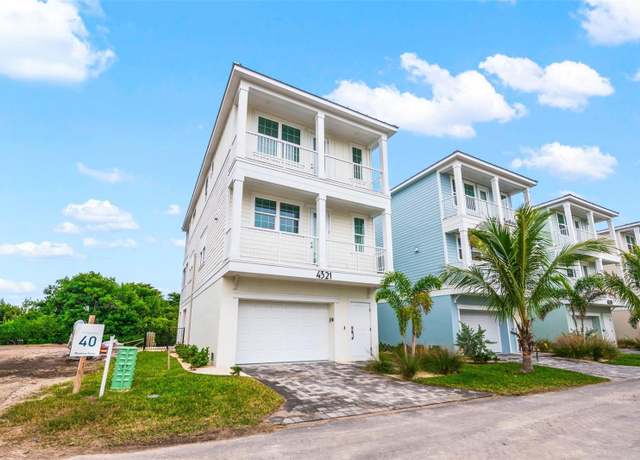 Property at 4321 Marina View Way, Cortez, FL 34215, 3 beds, 2.5 baths