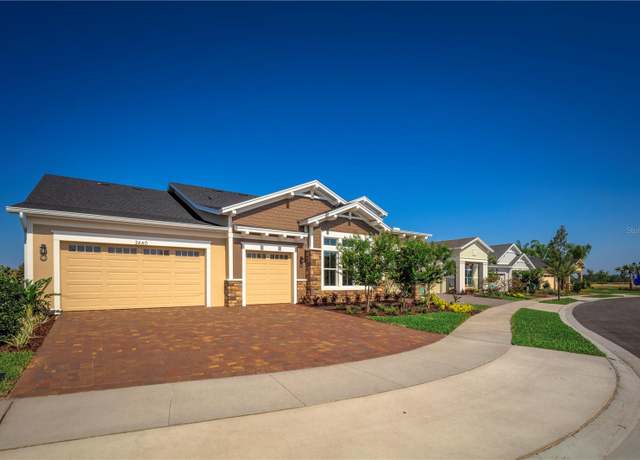Property at 2460 Dream Home Ct, St Cloud, FL 34772, 3 beds, 2 baths