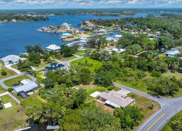 Property at 10741 W Pine Bark Ln, Crystal River, FL 34429, 2 beds, 2 baths