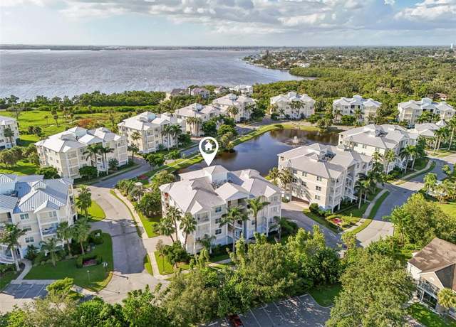 Property at 3440 77th St W #201, Bradenton, FL 34209, 3 beds, 2.5 baths