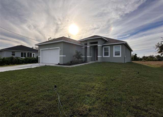 Property at 190 Redwood Rd, Rotonda West, FL 33947, 3 beds, 2.5 baths