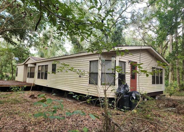 Property at 230 NE 212th Ave, Old Town, FL 32680, 3 beds, 2 baths