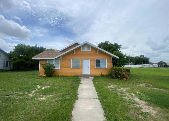 Property at 342 E Tillman Ave, Lake Wales, FL 33853, 4 beds, 3 baths