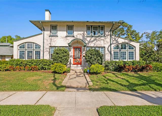Property at 201 72nd St N, St Petersburg, FL 33710, 3 beds, 2.5 baths