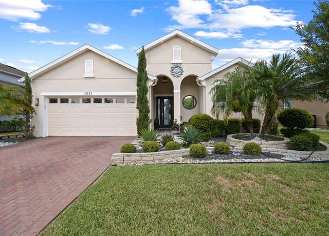 Property at 3825 Night Heron Dr, Sanford, FL 32773, 4 beds, 3 baths