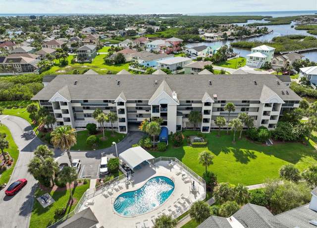 Property at 5537 Sea Forest Dr #307, New Port Richey, FL 34652, 3 beds, 3 baths