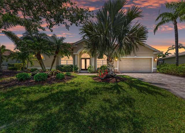 Property at 7574 Camden Harbour Dr, Bradenton, FL 34212, 4 beds, 3 baths