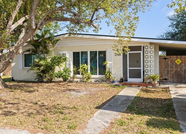 Property at 22158 Marshall Ave, Port Charlotte, FL 33952, 2 beds, 1 bath