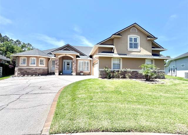 Property at 5210 Sailwind Cir, Orlando, FL 32810, 4 beds, 3 baths